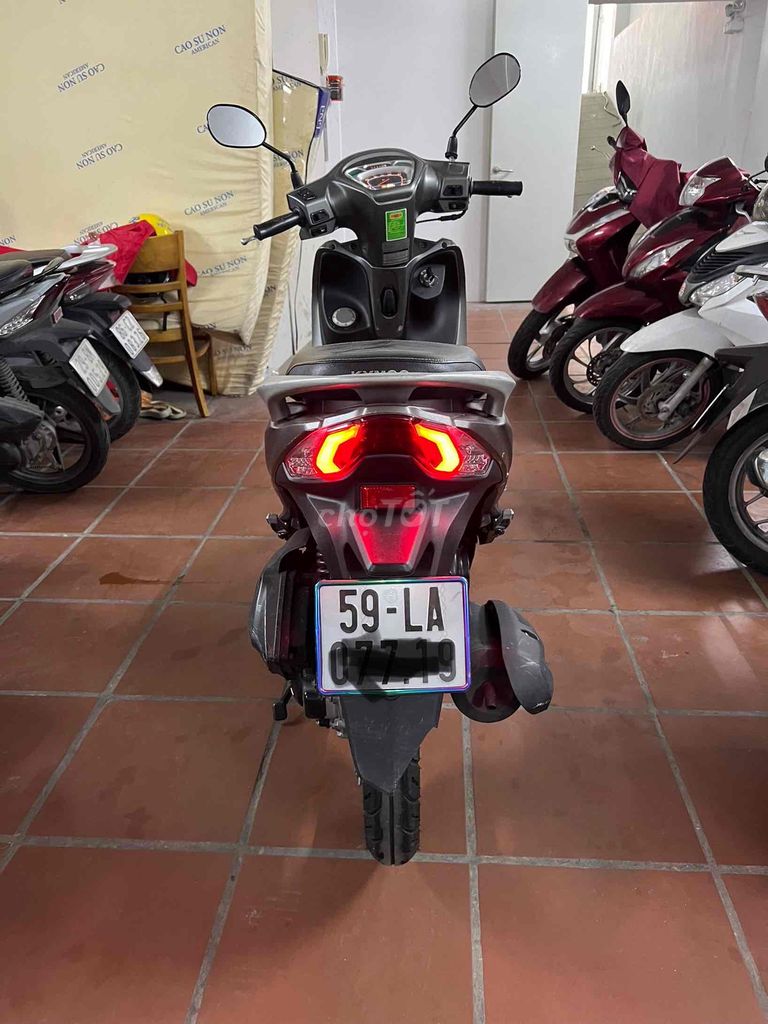 Bán xe 50 cc tay ga Kimco hermosa Biển số TpHCM. Mua bán Xe máy tại Quận 8 Tp Hồ Chí Minh được đăng bởi phạm thanh liêm hình 3