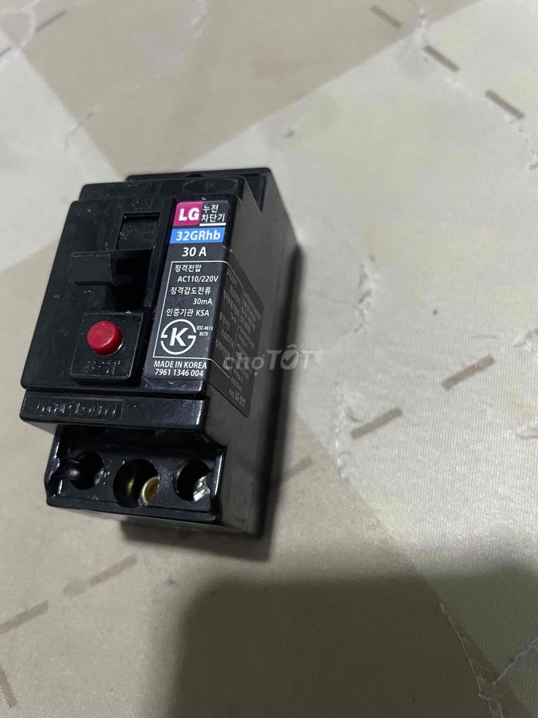 cb chống giật 30a hiệu LG hàn quốc