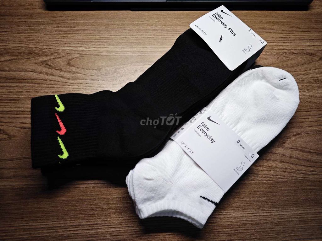 Tất Nike DRI-FIT 2 loại chính hãng VN. Mua bán Phụ kiện thời trang khác tại Quận Long Biên Hà Nội được đăng bởi Pat hình 1