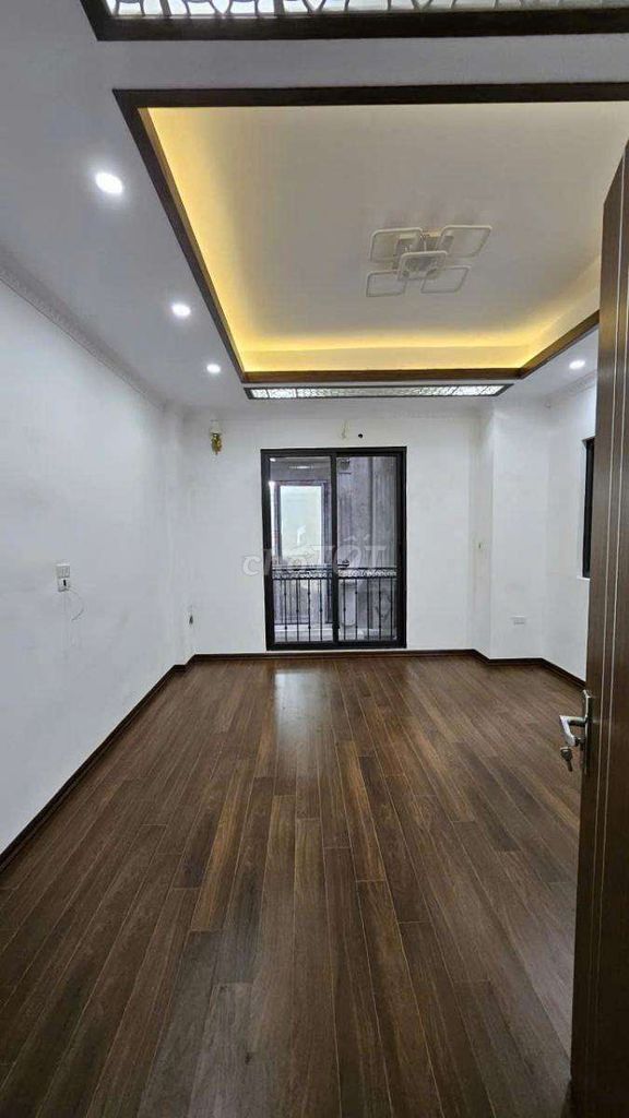 Дом 32м2, 5 этажей, Нгай Кау, Ан Кхань, Ханой