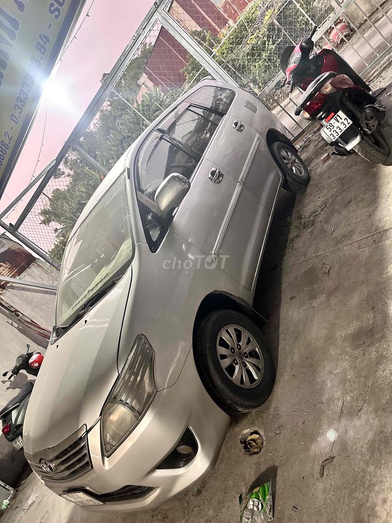 Innova fome 2013_mới đang kiểm mới_2 giàn lạnh. Mua bán Ô tô tại Quận Bình Tân Tp Hồ Chí Minh được đăng bởi Phạm Thành Sài Gòn hình 5