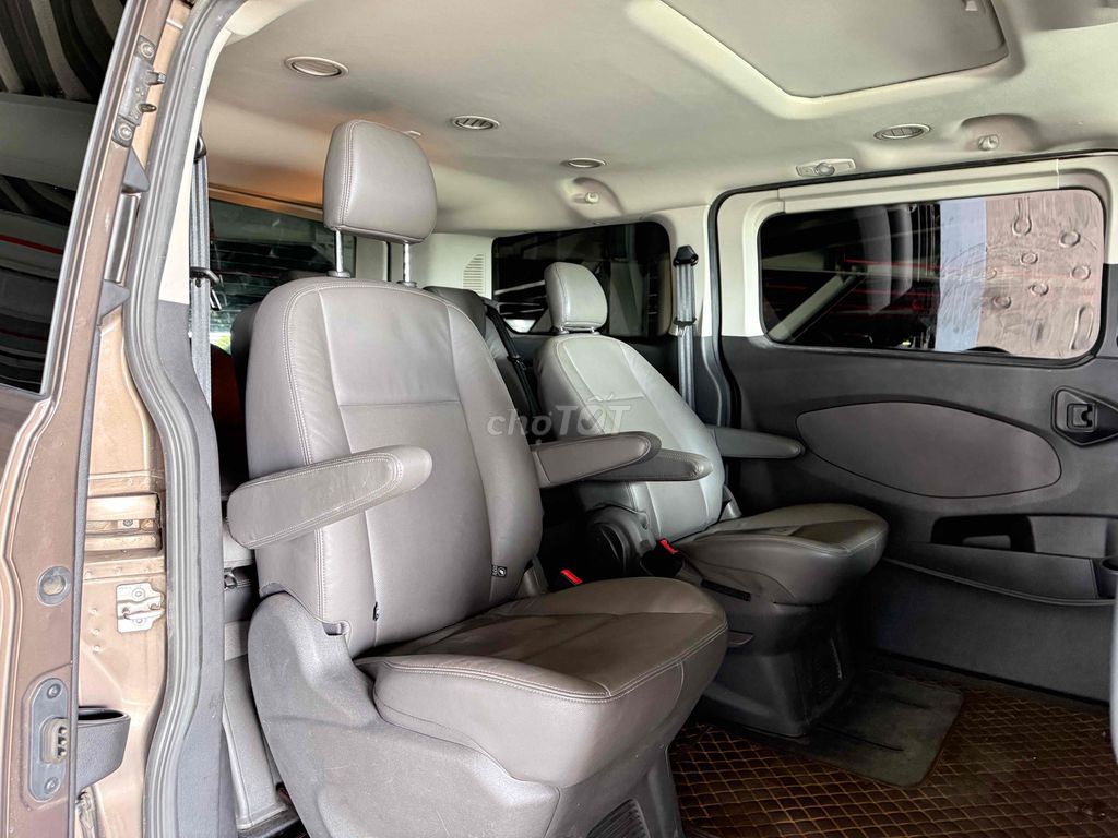 Ford Tourneo 2019 Titanium 2.0 AT - zin nguyên bản. Mua bán Ô tô tại Quận 1 Tp Hồ Chí Minh được đăng bởi Quynh Nguyen hình 5