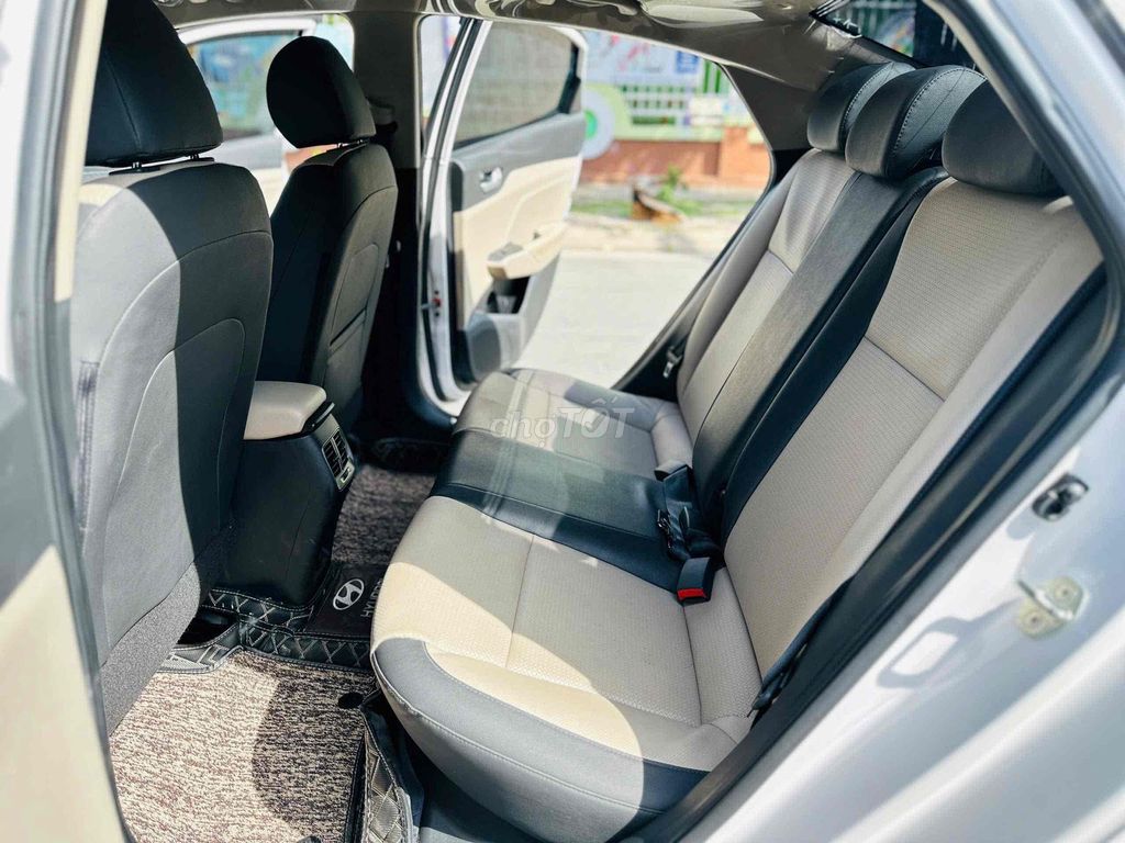 Hyundai Accent 2019 1.4 AT bản Full. Mua bán Ô tô tại Quận 1 Tp Hồ Chí Minh được đăng bởi AUTO 380 hình 9