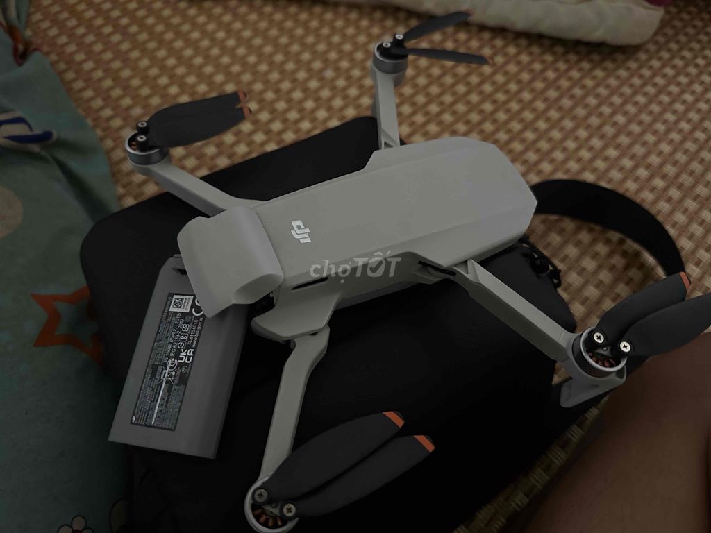 Flycam DJI Mini 4K Xám. Mua bán Máy ảnh, Máy quay tại Huyện Mang Thít Vĩnh Long được đăng bởi phan phát hình 1