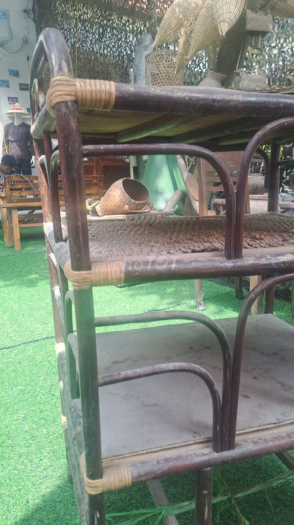 Kệ trang trí Mây tre đan Vintage 4 tầng. Mua bán Tủ, kệ gia đình tại Quận Hoàng Mai Hà Nội được đăng bởi Kho kỷ vật thời gian hình 1