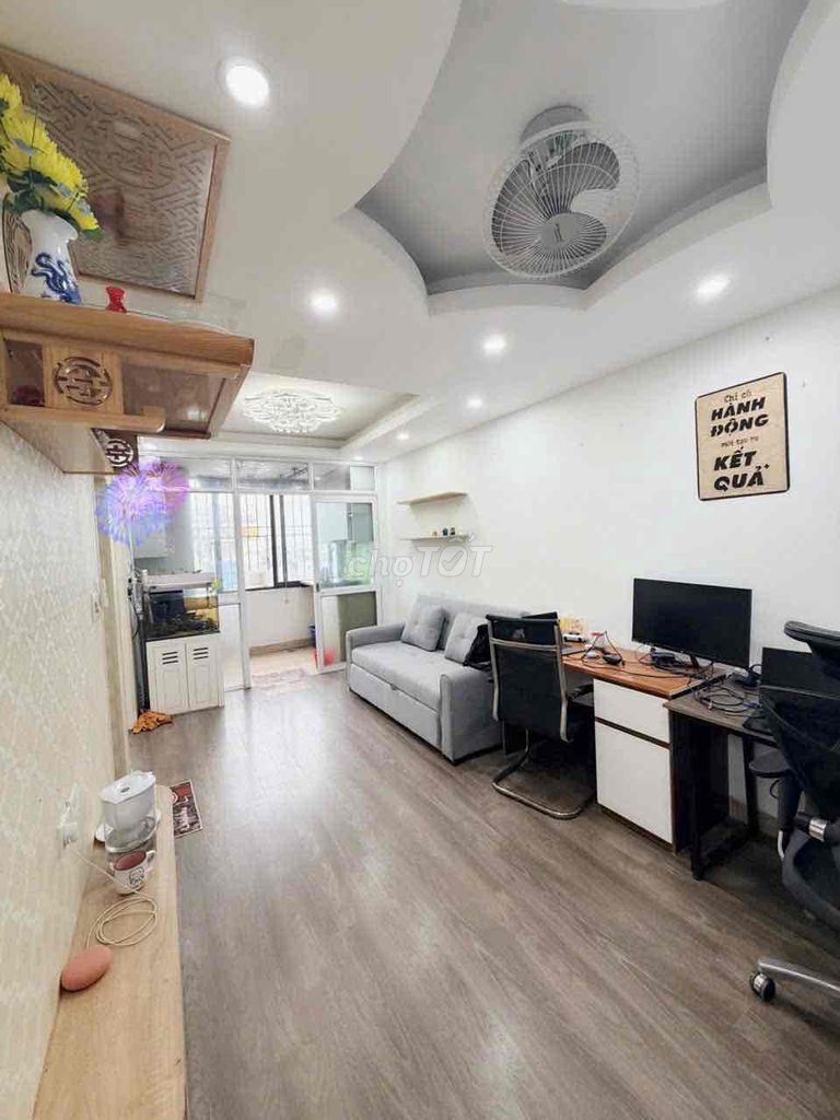Bán Căn Mini Ngã 4 Sở. Mặt Phố Có Sổ. Giá Rẻ Ban Công Thoáng Mặt Phố