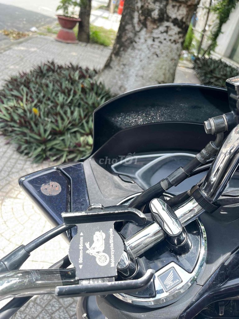 Bán xe pcx hybrid 2019 xe chính chủ xe ở Bình Tân.. Mua bán Xe máy tại Quận Bình Tân Tp Hồ Chí Minh được đăng bởi Chị Ly hình 5