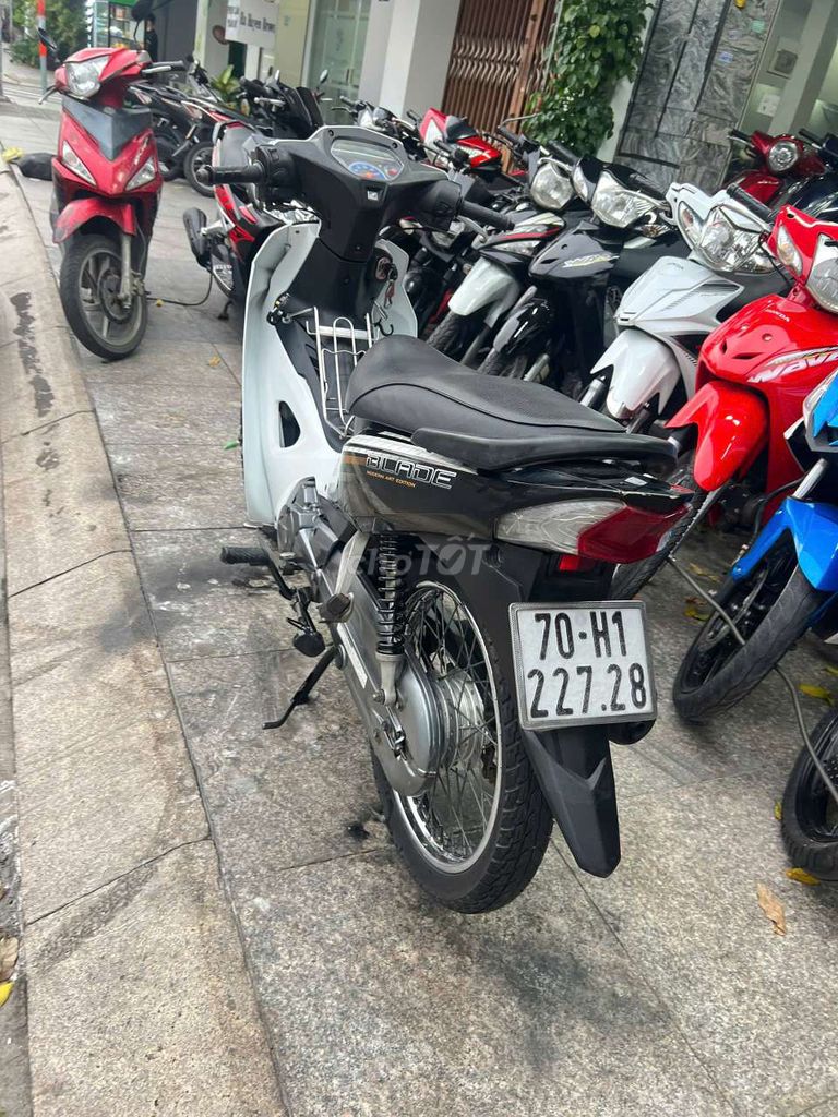 Honda wave black 2017 mới 90% biển số 70. Mua bán Xe máy tại Quận Tân Phú Tp Hồ Chí Minh được đăng bởi Tuanduy hình 3