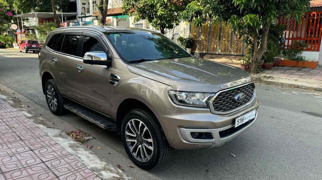 Ford Everest 2019 Titanium 2.0L 4x2 AT - 90000 km. Mua bán Ô tô tại Huyện Bình Chánh Tp Hồ Chí Minh được đăng bởi TAN THANH AUTO hình 5