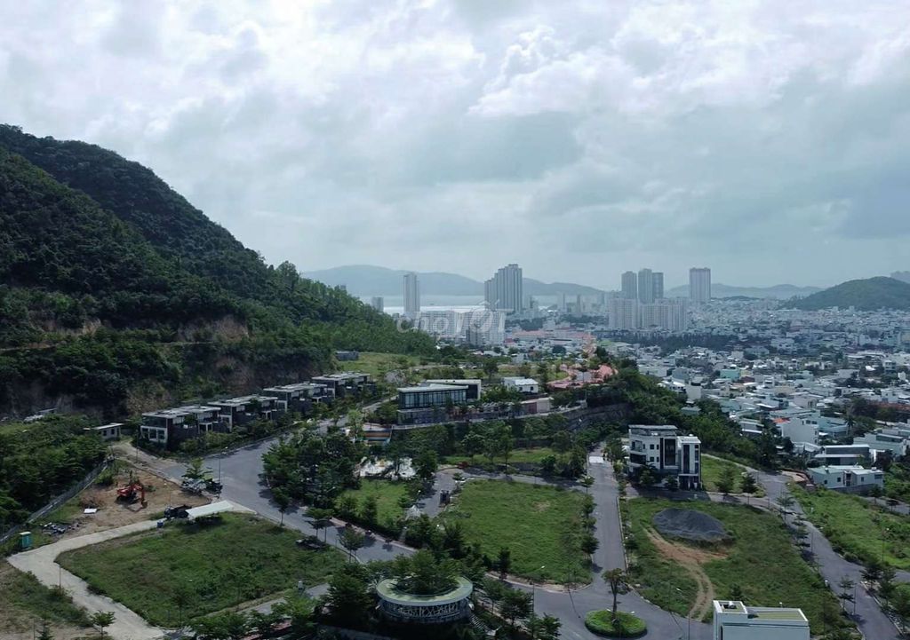 Cần bán lô đất 63m2 985tr KDC Hoàng Phú