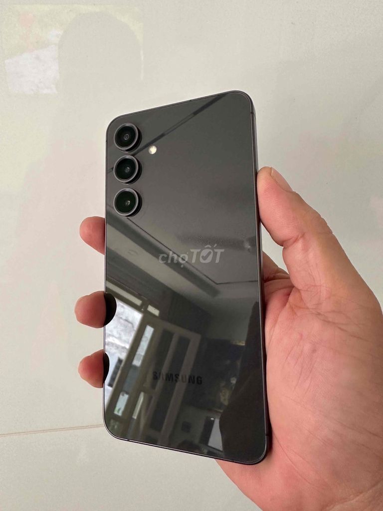 Samsung S24FE Xám máy Mỹ 8G/256G zin áp suất. Mua bán Điện thoại tại Quận 10 Tp Hồ Chí Minh được đăng bởi nguyễn thanh phong hình 1
