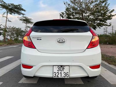 Hyundai Accent 2015 1.4 AT Hatchback - 63000 km