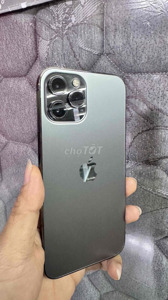 Apple iPhone 12 Pro Max 256GB Xám. Mua bán Điện thoại tại Huyện Tam Dương Vĩnh Phúc được đăng bởi viet hình 1