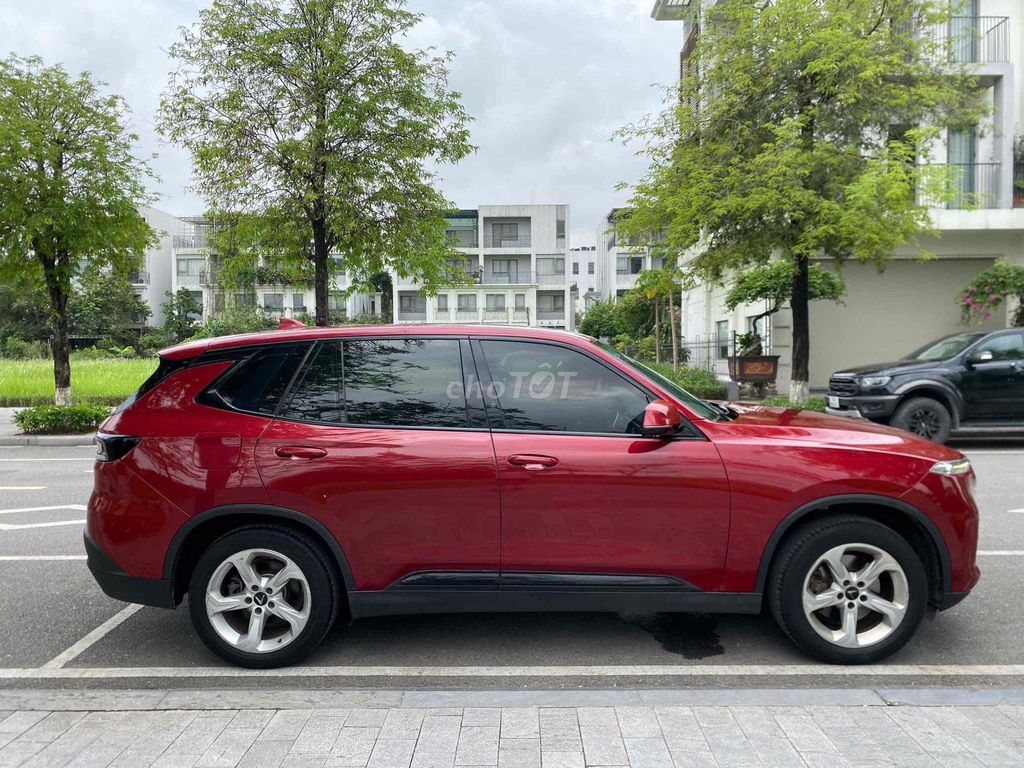 VinFast Lux SA2.0 2019 Plus 2.0 AT - 60000 km. Mua bán Ô tô tại Quận Thanh Xuân Hà Nội được đăng bởi Cường trần hình 5