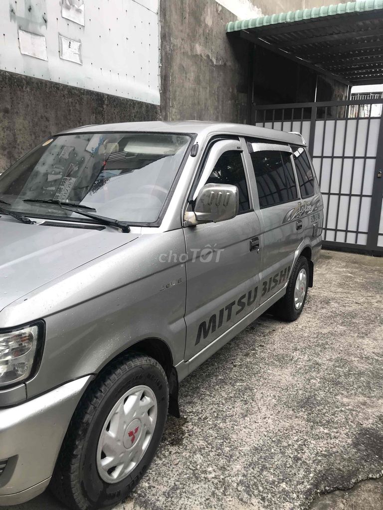 Mitsubishi Jolie 2003 Серый бензин