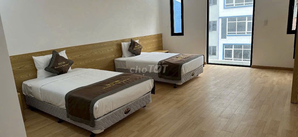 CHO THUÊ KHÁCH SẠN 17 PHÒNG PHỐ ĐI BỘ TRẦN BẠCH ĐẰNG 9 TẦNG