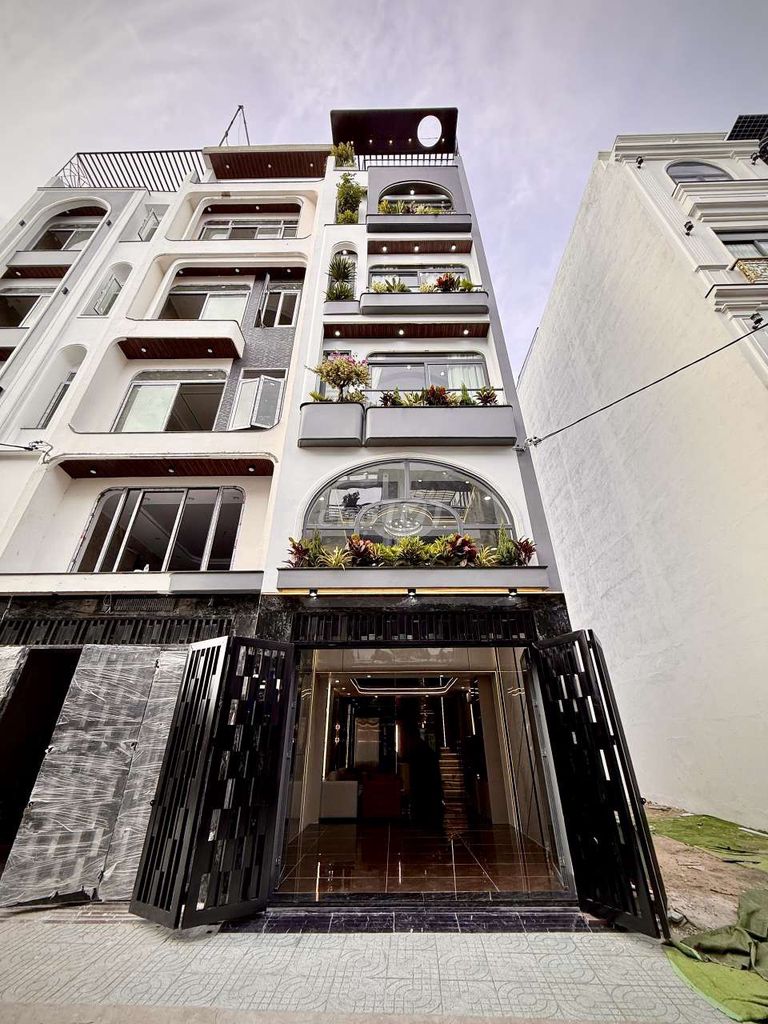 Siêu Phẩm 5 Tầng Thang Máy 2PN Master Ngay KDC An Sương Nguyễn Văn Quá