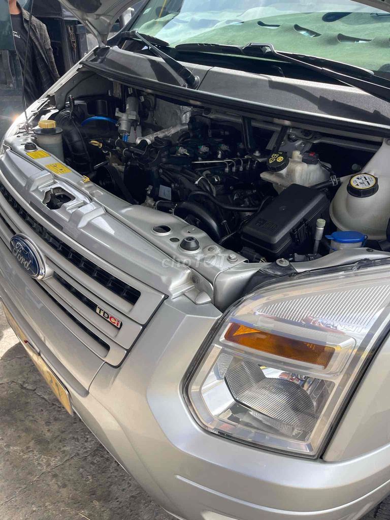 Ford Transit 2018. chính chủ chuyên hợp đồng. Mua bán Ô tô tại Huyện Thạnh Hóa Long An được đăng bởi Thái Châu hình 9