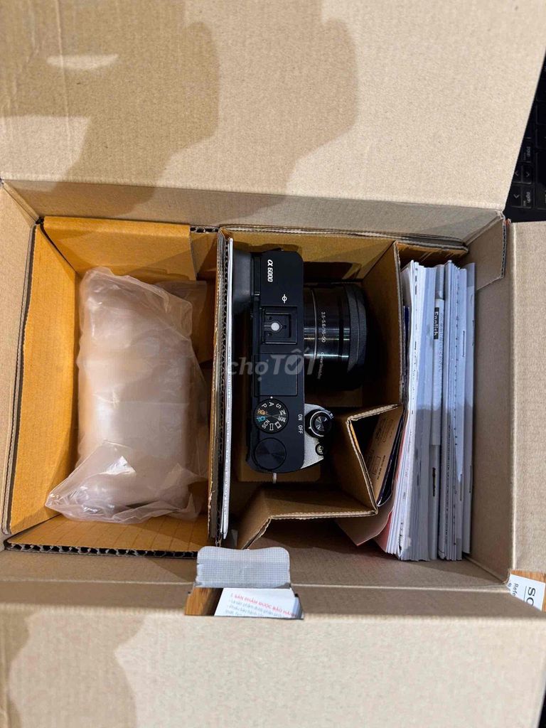 Máy ảnh Sony Alpha A6000 Đã sử dụng. Mua bán Máy ảnh, Máy quay tại Huyện Thanh Trì Hà Nội được đăng bởi Anh Tú hình 1