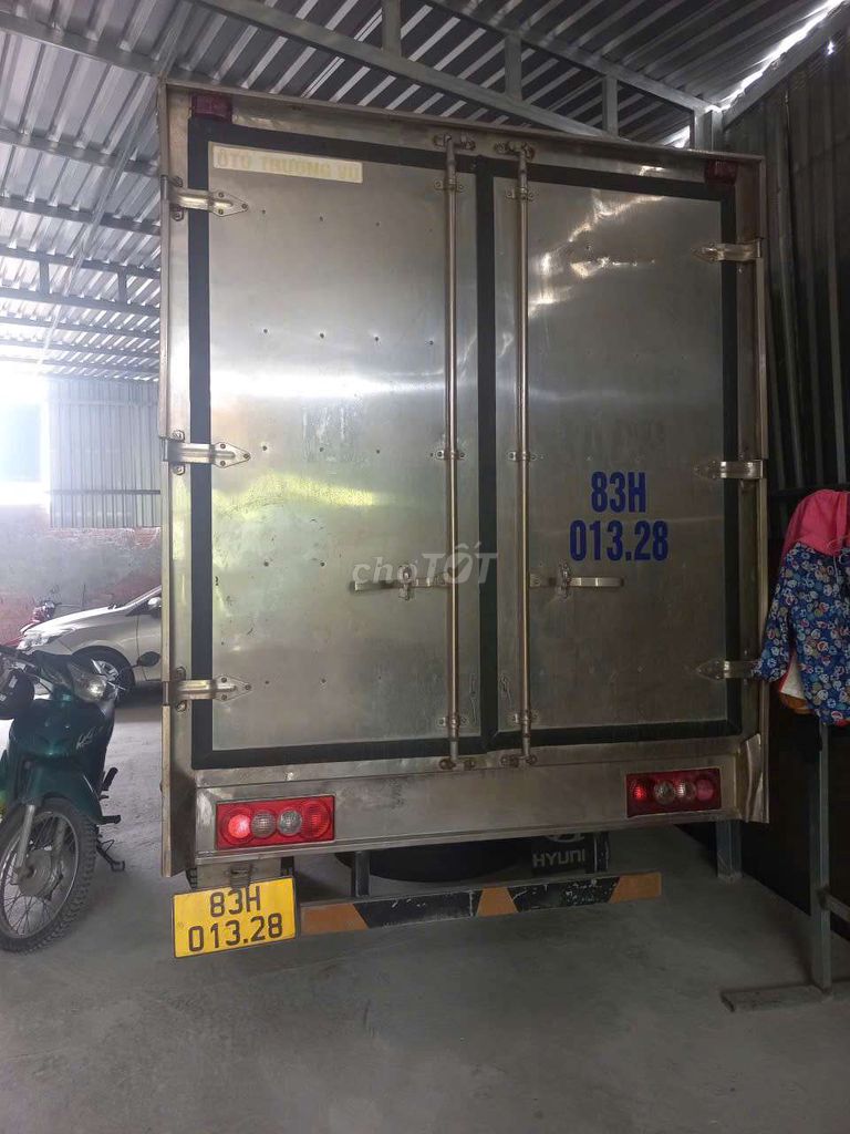 Iz250 2t5. Xe mới tinh. Ít chạy. Thùng inox. Mua bán Xe tải, xe ben tại Quận Ô Môn Cần Thơ được đăng bởi LÂM TUẤN VINH hình 4
