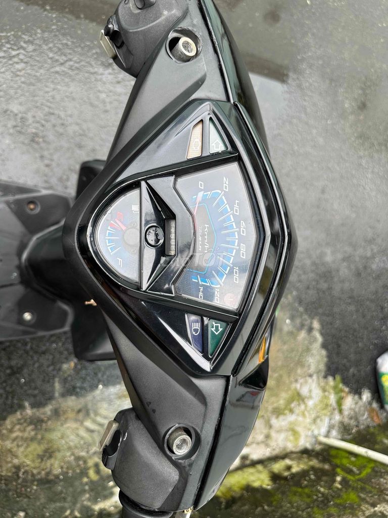 🛵🛵🛵 Yamaha Luvias bstp phát lộc. Mua bán Xe máy tại Quận Gò Vấp Tp Hồ Chí Minh được đăng bởi Trí Nguyễn hình 6