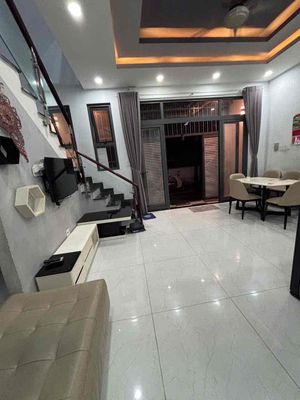Townhouse 49 m² · 2 bed · Đường số 8