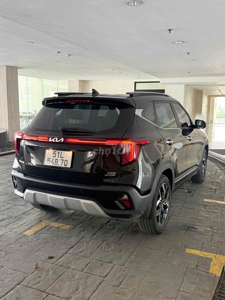Kia Seltos 1.5T GT Line Sx 12/2024 Odo 5.000 km. Mua bán Ô tô tại Quận 8 Tp Hồ Chí Minh được đăng bởi Hiếu Trần hình 2