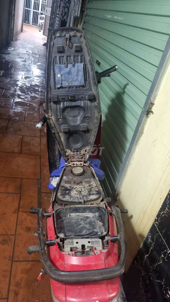 ZX đỏ đen biển hn 4 XỐ. Mua bán Xe máy tại Quận Hoàng Mai Hà Nội được đăng bởi Nguyễn Hoàng Ngọc Châu hình 3