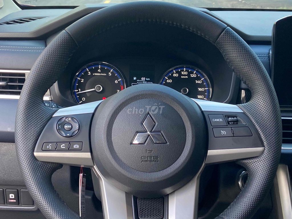 Mitsubishi Xpander Cross 2022 - 42600 km. Mua bán Ô tô tại Thành phố Thủ Đức Tp Hồ Chí Minh được đăng bởi Quang  hình 12