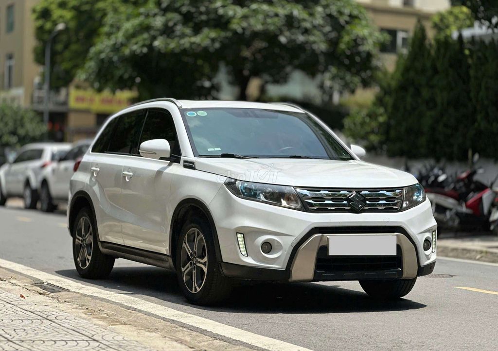 2017 1.6 AT - 80000 km. Mua bán Ô tô tại Quận Cầu Giấy Hà Nội được đăng bởi Nguyễn Hưng  hình 2