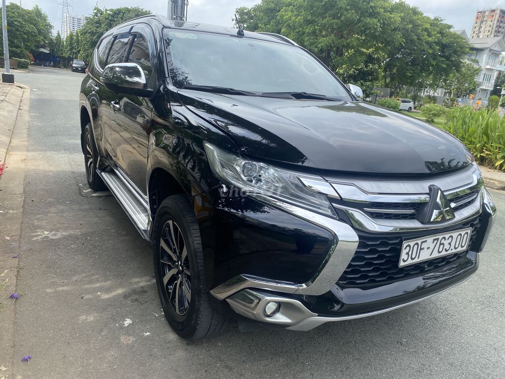 Mitsubishi Pajero Sport 2018 3.0G 4x2 AT Premium. Mua bán Ô tô tại Quận 7 Tp Hồ Chí Minh được đăng bởi quốc phương hình 2