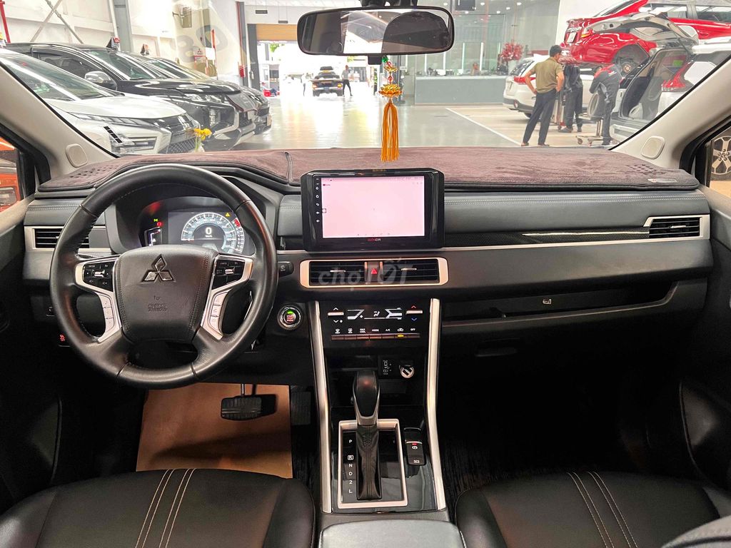 Mitsubishi Xpander Cross 2024 - 56000 km. Mua bán Ô tô tại Quận 7 Tp Hồ Chí Minh được đăng bởi Mitsubishi Thông  hình 4