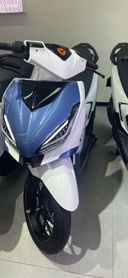 Xe máy điện Yadea Velax Soobin (New). Mua bán Xe điện tại Quận Cầu Giấy Hà Nội được đăng bởi Chu Xuân Trường