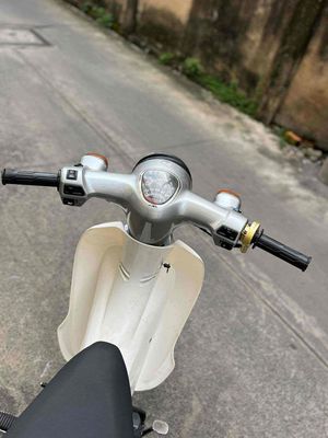 ra đi do k chạy cup 54zz còn mới tinh ( có fix). Mua bán Xe máy tại Quận 10 Tp Hồ Chí Minh được đăng bởi Trương Cơ