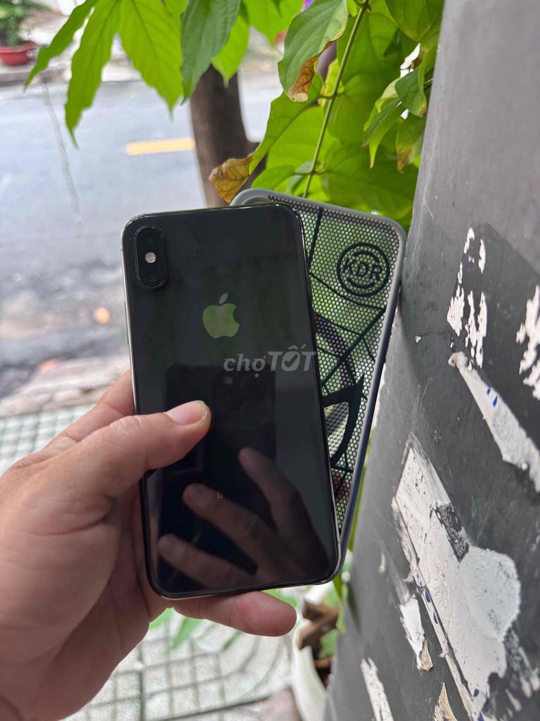 iPhone Xs qt 64gb rin al gl. Mua bán Điện thoại tại Quận Tân Phú Tp Hồ Chí Minh được đăng bởi nguyen son  hình 1