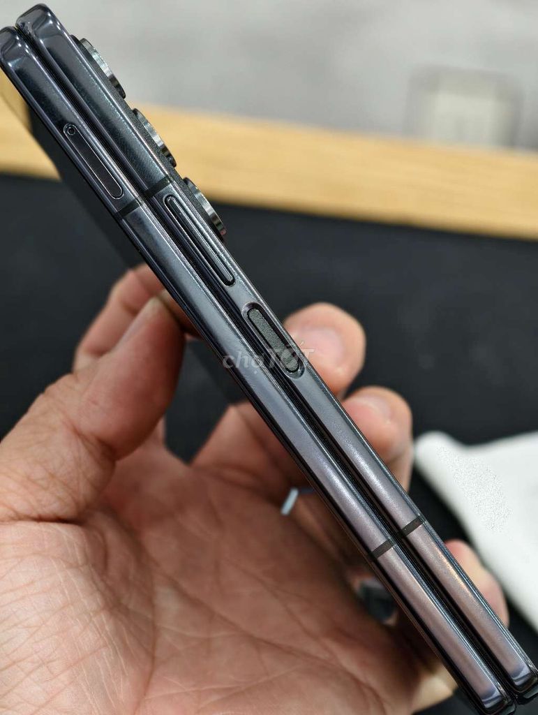 GALAXY ZFOLD5 SSVN 12/512GB. Mua bán Điện thoại tại Quận 10 Tp Hồ Chí Minh được đăng bởi Khánh Trần hình 3