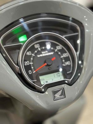 Honda Viosn 2025.odd 100km.BS67.Xe như Head. Mua bán Xe máy tại Quận 6 Tp Hồ Chí Minh được đăng bởi Cửa Hàng Xe Máy Hoà Bùi