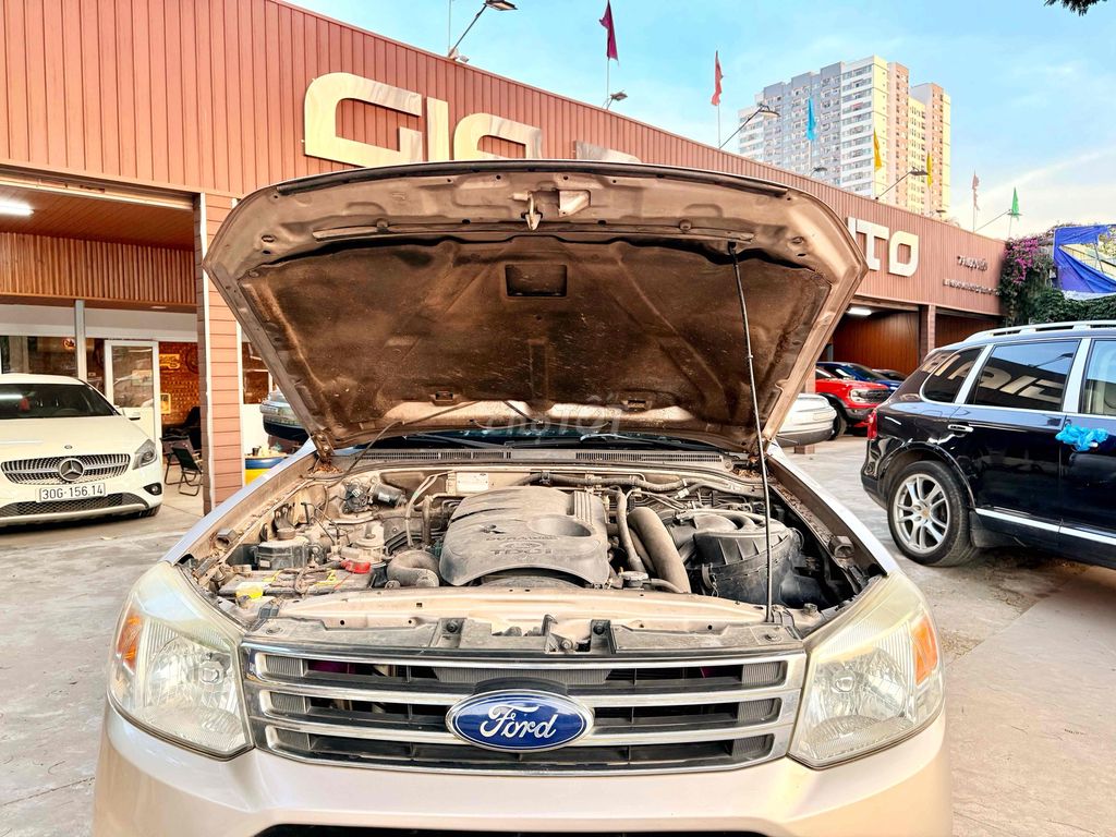 Ford Everest 2014 Limited 4x2 - 120000 km. Mua bán Ô tô tại Quận Hoàng Mai Hà Nội được đăng bởi Phạm quang đồng hình 15