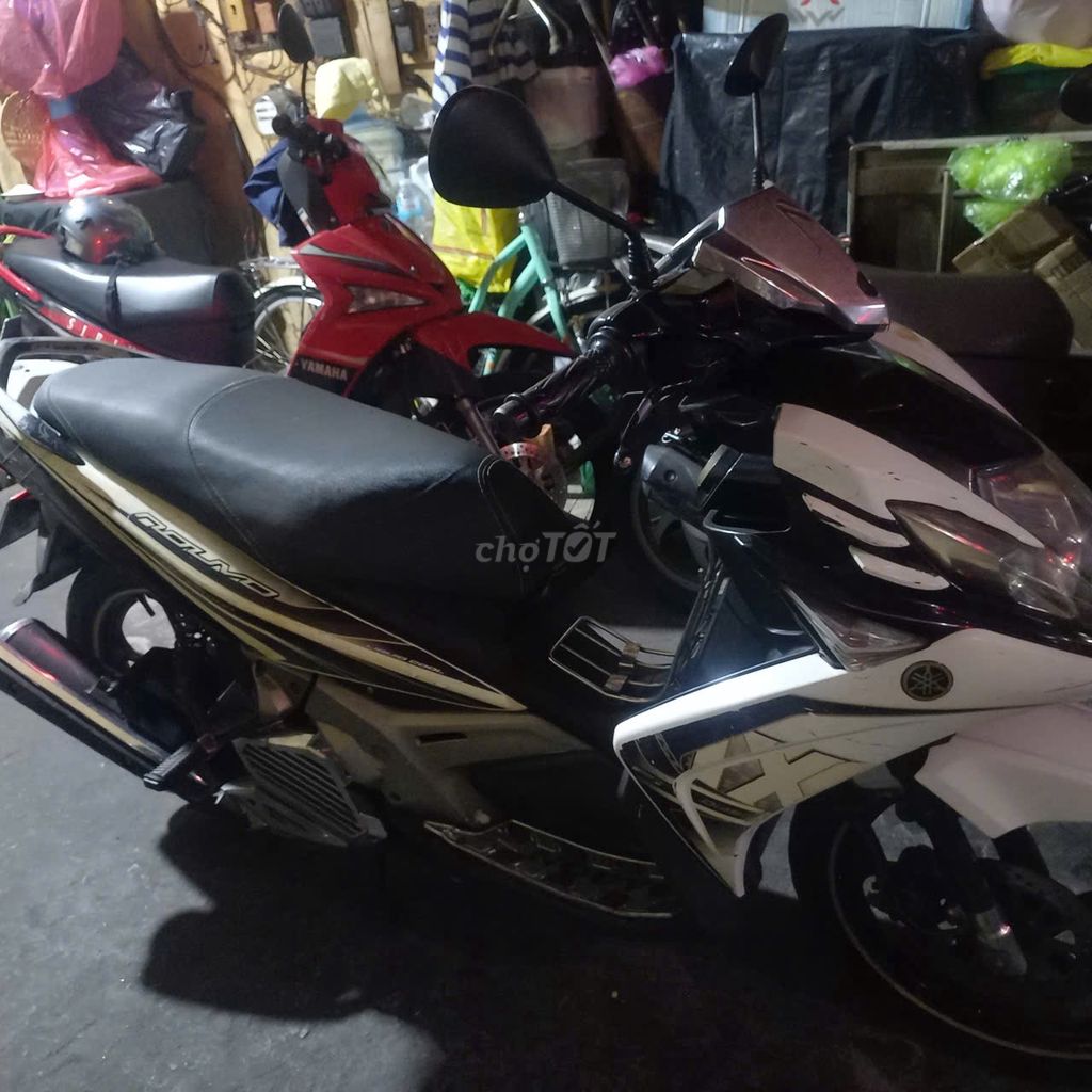 Yamaha Nouvo màu trắng. Mua bán Xe máy tại Quận 3 Tp Hồ Chí Minh được đăng bởi Bảo Minh hình 4