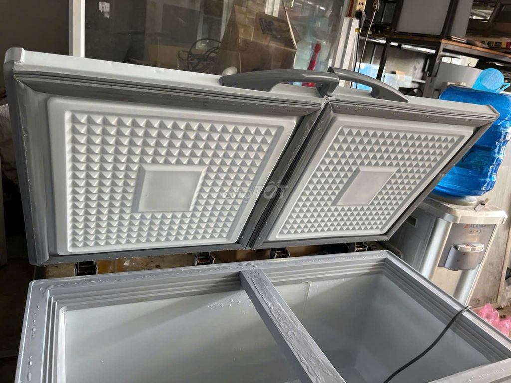 Tủ đông Sanaky inverter 280 lít, chạy êm. Mua bán Tủ lạnh tại Quận Tân Phú Tp Hồ Chí Minh được đăng bởi Ngọc hình 1