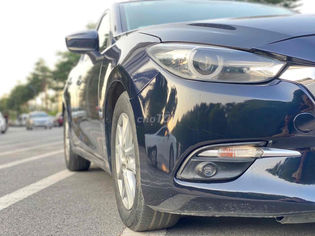 Mazda 3 2017 1.5 AT Sedan Flip phanh điện tử. Mua bán Ô tô tại Quận Nam Từ Liêm Hà Nội được đăng bởi Lưu quang kiên hình 8