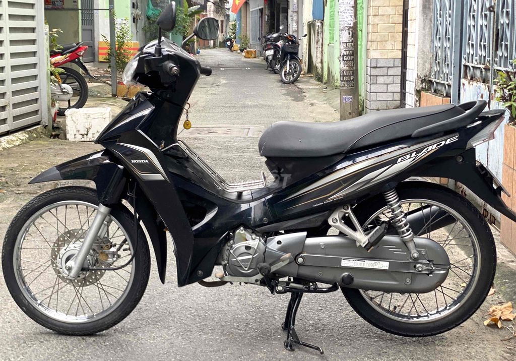 honda blade 110cc 2016 thắng đĩa máy zin xe đẹp💥💥. Mua bán Xe máy tại Quận Tân Phú Tp Hồ Chí Minh được đăng bởi Thảo vy hình 5