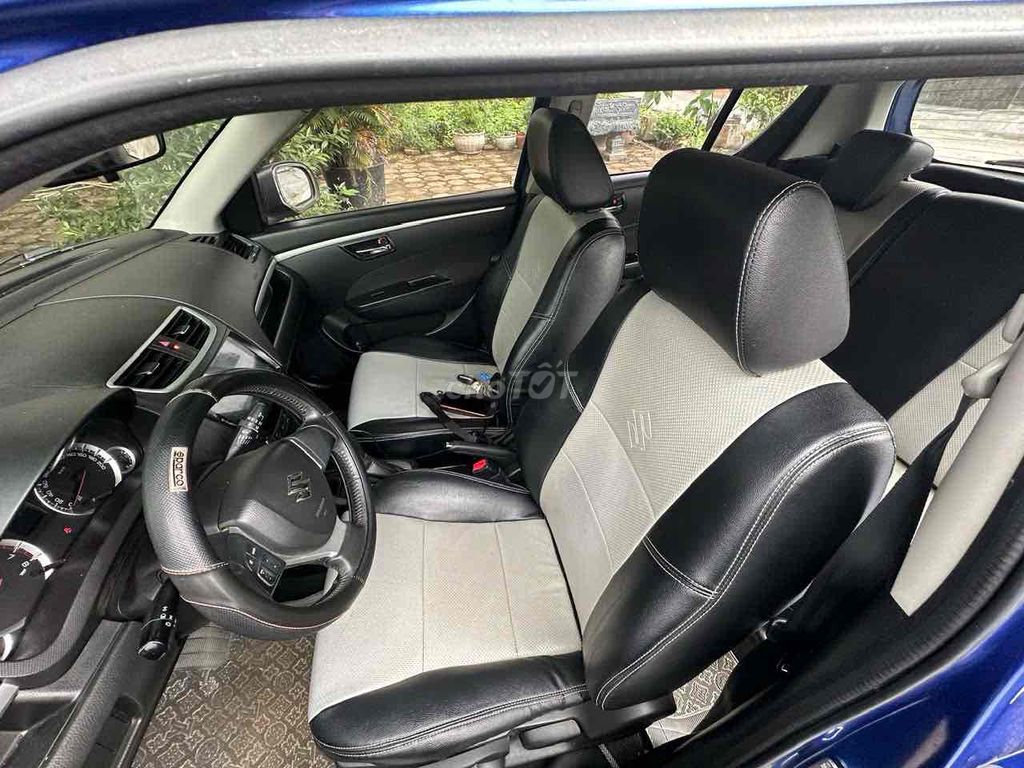 chính chủ bán Suzuki Swift 2014 1.4 AT - 63000 km. Mua bán Ô tô tại Quận Bắc Từ Liêm Hà Nội được đăng bởi Ken Nguyen hình 12