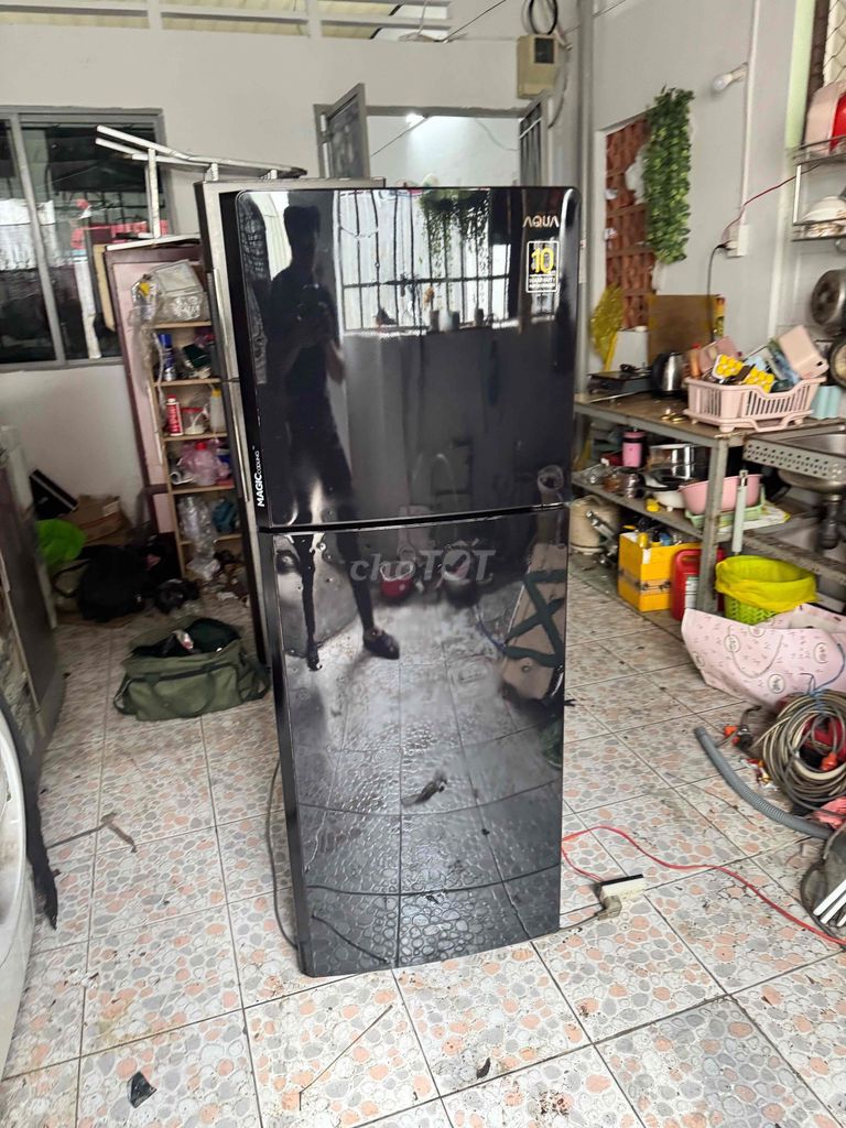 Tủ lạnh Aqua 235L Inverter Đen. Mua bán Tủ lạnh tại Thành phố Thủ Đức Tp Hồ Chí Minh được đăng bởi Điện máy Kelvin Phan hình 1