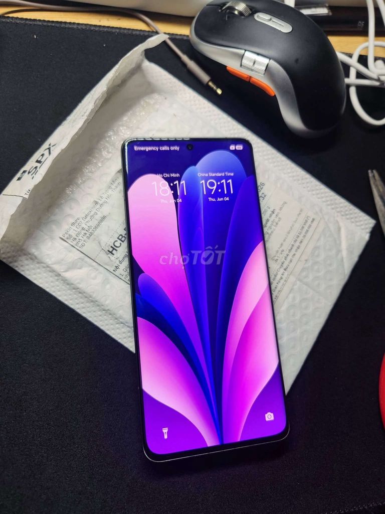 Xiaomi Mi 13 Ultra 12GB/256GB Xám. Mua bán Điện thoại tại Thành phố Thủ Đức Tp Hồ Chí Minh được đăng bởi Nguyễn Quý hình 1
