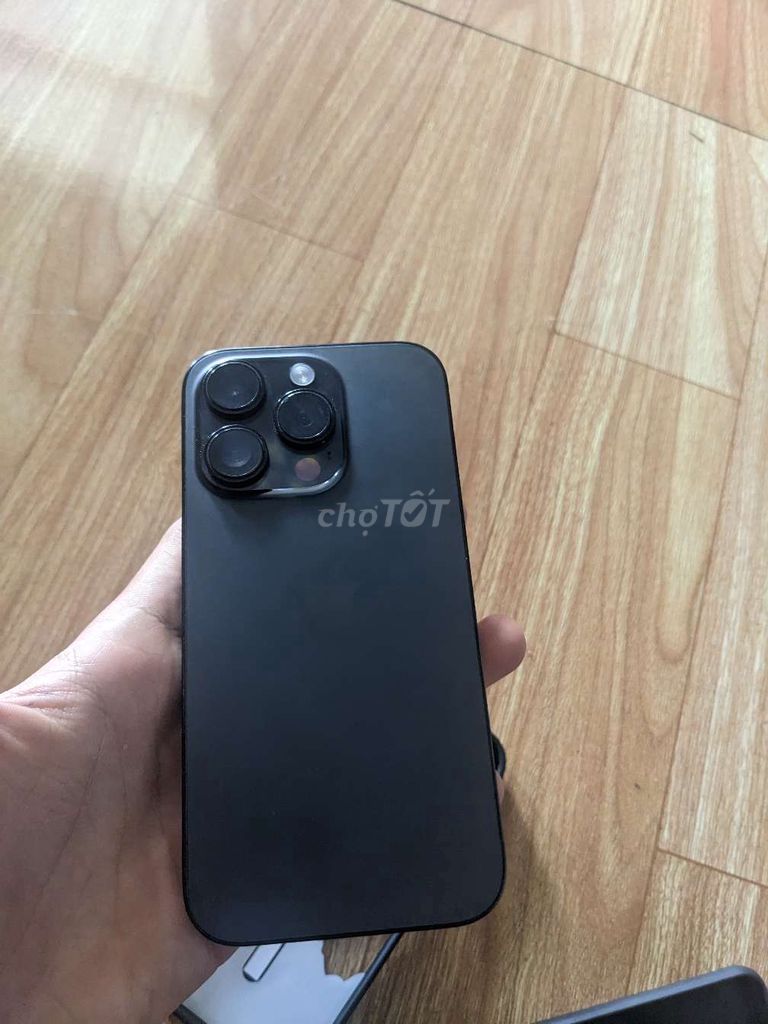 iPhone 14 Pro 128GB Đen. Mua bán Điện thoại tại Huyện Chư Sê Gia Lai được đăng bởi dien hoang hình 1