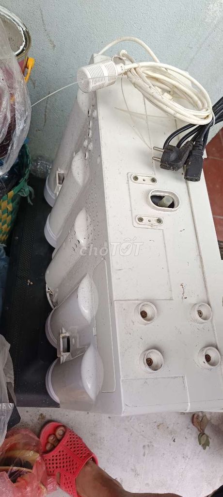 Máy lọc nước Nóng lạnh Đỏ, Trắng. Mua bán Bếp, lò, đồ điện nhà bếp tại Huyện Khoái Châu Hưng Yên được đăng bởi Long hình 1