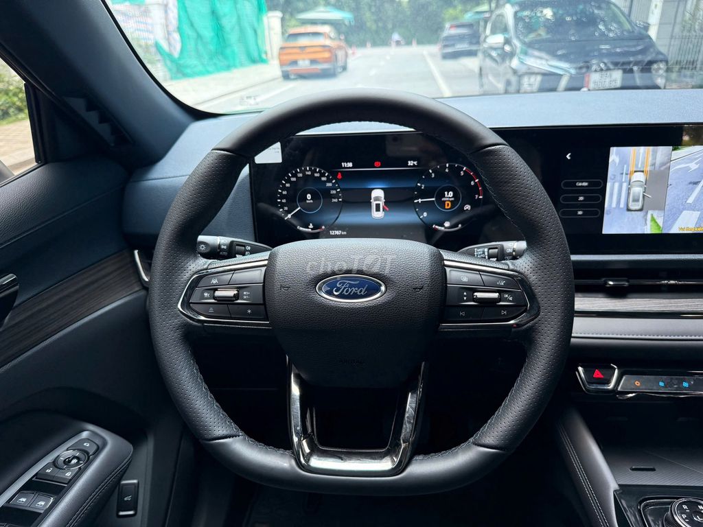Ford Territory Titanium X 2025 Đen. Mua bán Ô tô tại Quận Long Biên Hà Nội được đăng bởi PHÚC LÂM  AUTO hình 14