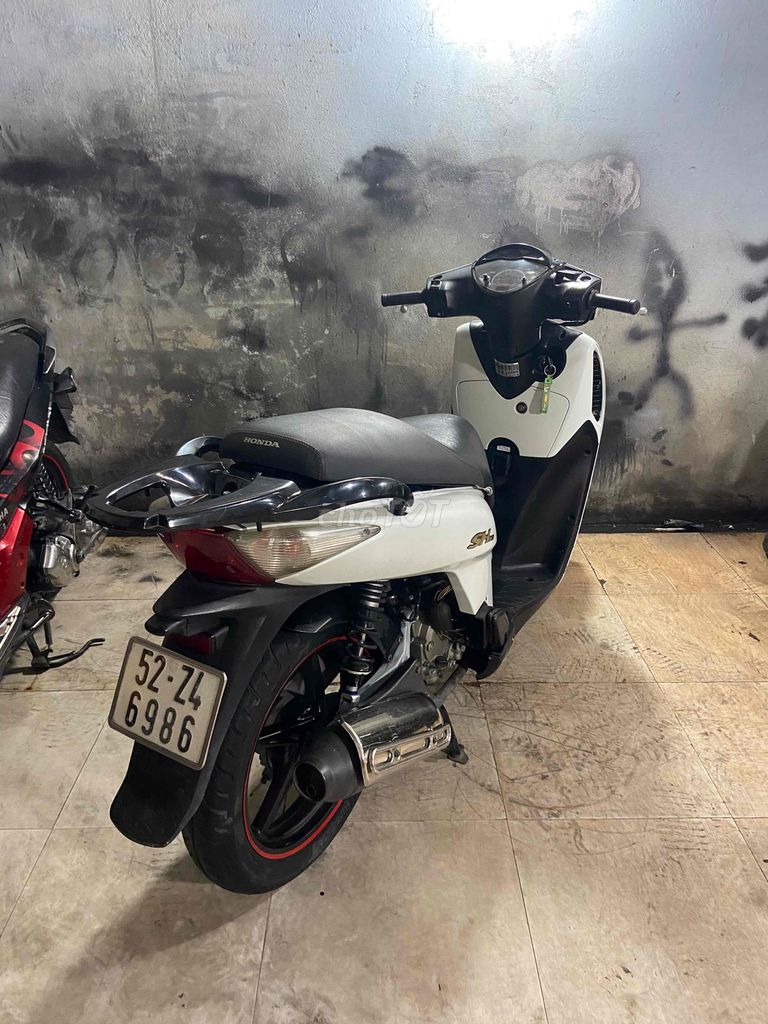 sh ý 2005 úp áo sh ý 2008 xe đẹp máy chất. Mua bán Xe máy tại Thành phố Dĩ An Bình Dương được đăng bởi Cửa Hàng Xe Máy Huy Khoa  hình 10