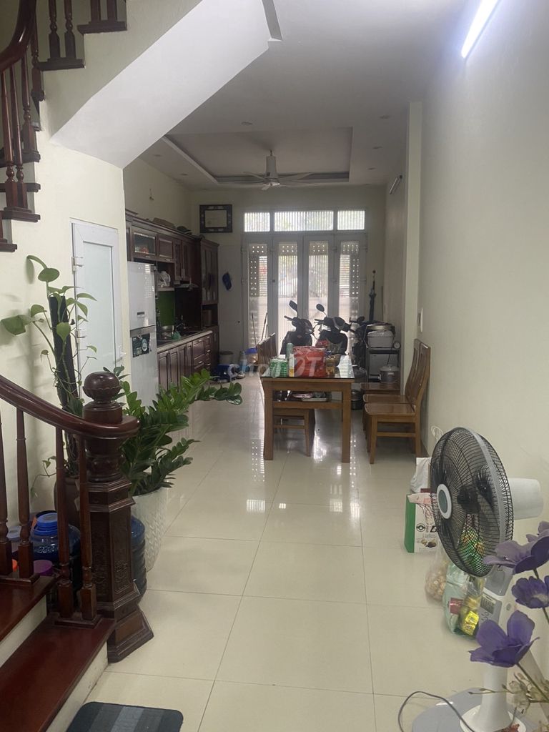 Cho thuê nhà full đồ đẹp 2 mặt ngõ ô tô ở Hà Trì, Hà Đông 18tr